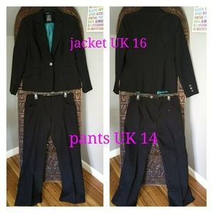 Women's suit